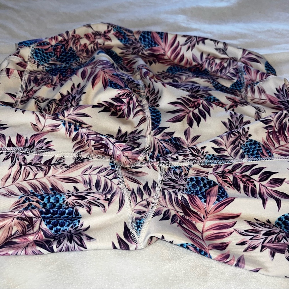 Quick Dry Athletic Shorts Pockets Included XXL Pineapple - Picture 6 of 13